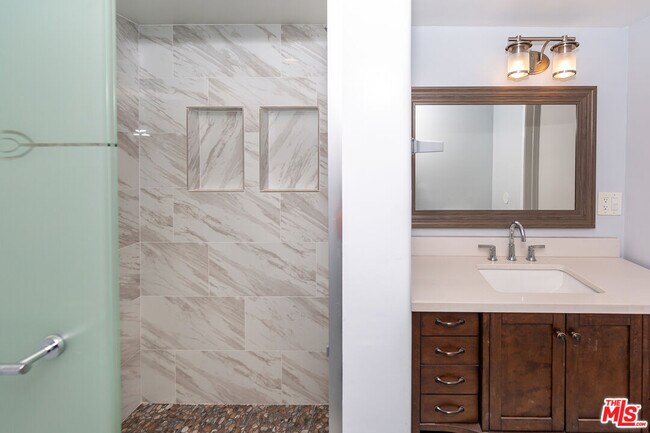 Building Photo - 3751 Scadlock Ln