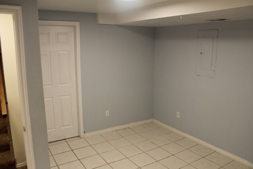 Dining - 12900 S 2200 W