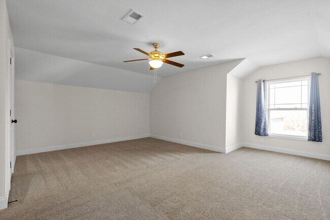 Building Photo - 1180 Henry Pl Blvd