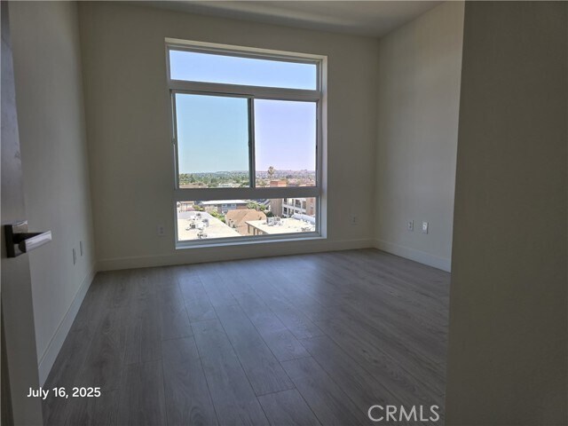 Building Photo - 168 S Monterey St