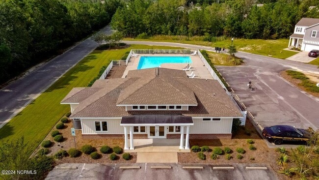 Building Photo - 1681 Velvet Ln SE
