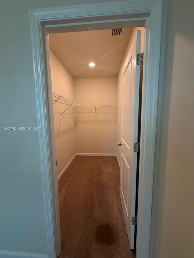 Building Photo - 10798 Marlberry Way