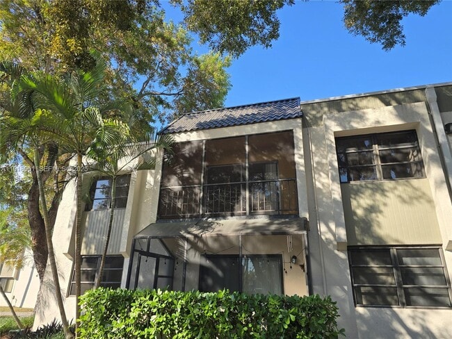 Building Photo - 7925 SW 104th St