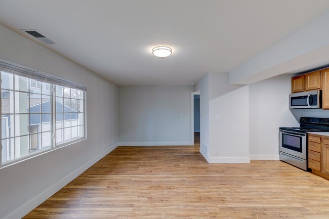 Interior Photo - Heritage Apartments