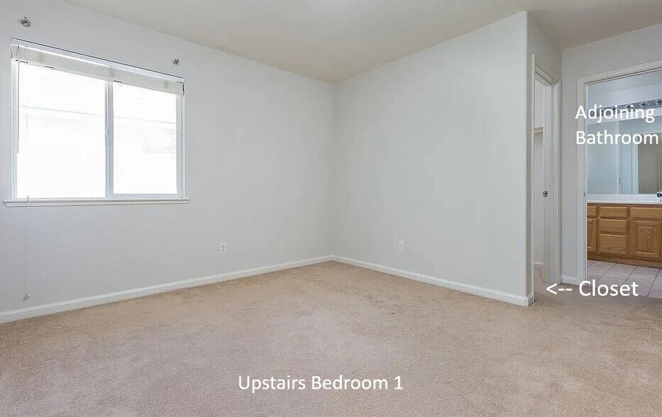 Building Photo - 2540 Crescent Way