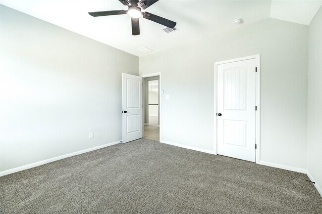 Building Photo - 5435 Baronet Dr