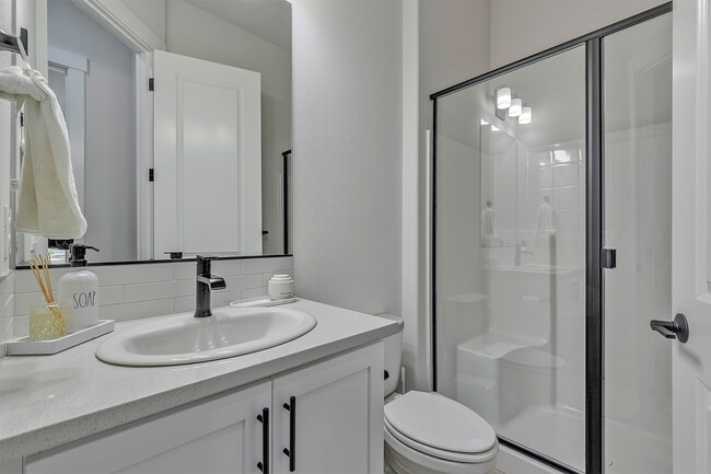 Building Photo - 15080 NW Legend Trail Pl