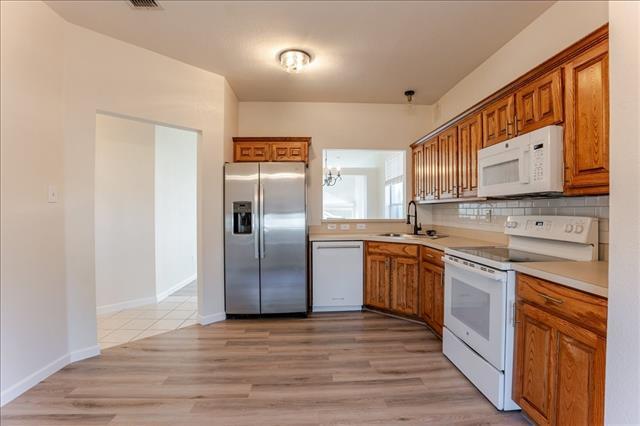 Building Photo - 10332 Trevino Ln