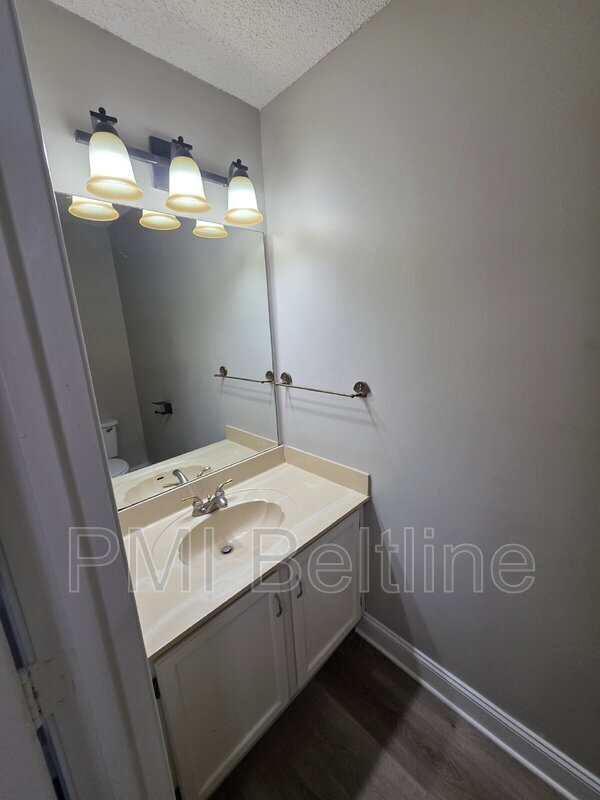 Building Photo - 2663 Arbor Glen Pl
