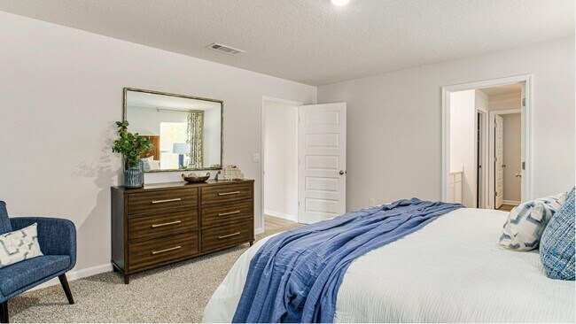 Building Photo - 1040 Hayward Lp