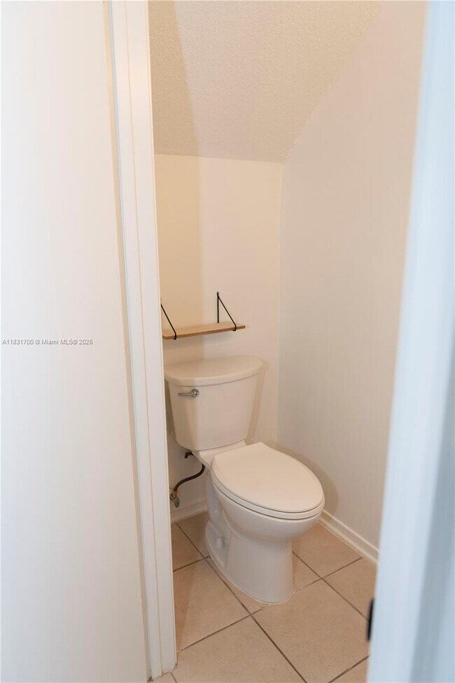 Building Photo - 150 SW 96th Terrace