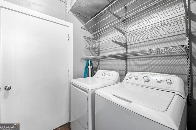 Building Photo - 878 Peachtree St NE