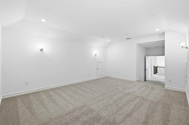 Building Photo - 2914 Cliffside Dr