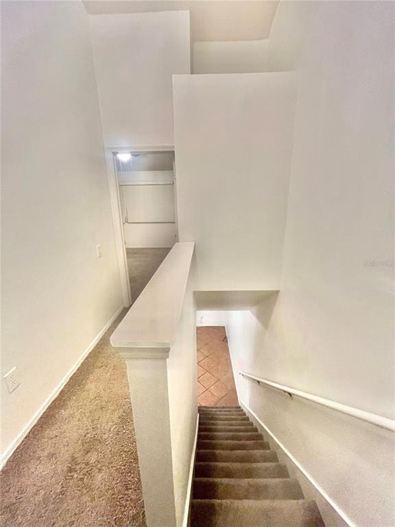 Building Photo - 1211 Kennewick Ct