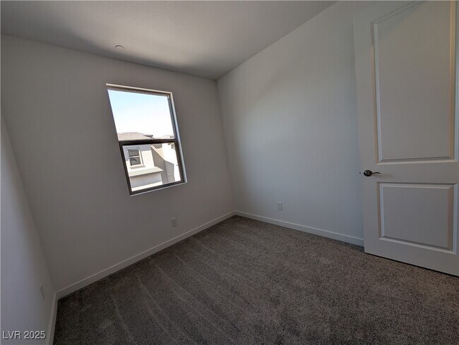 Building Photo - 11443 Ethereal Lndg Ave