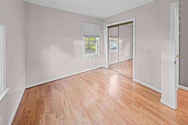 Building Photo - 6866 Sika Ln