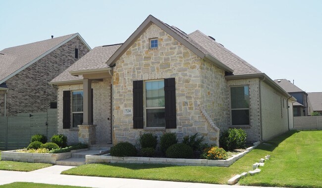 Building Photo - 3 Bed 2 Bath Argyle Home