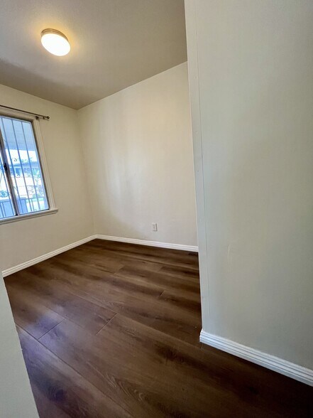Building Photo - 15012 Lemoli Ave