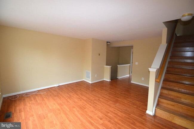 Building Photo - 21081 Pickerelweed Terrace