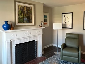 Building Photo - 4208 Saint Francis Ave