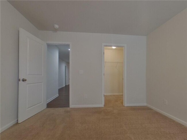 Building Photo - 4015 Evelyn View Ct