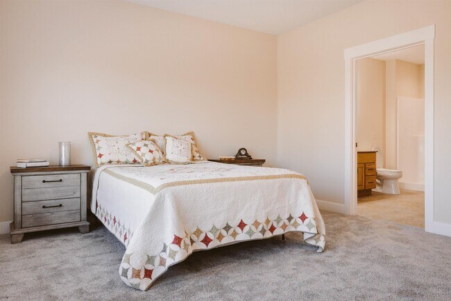 Building Photo - 3234 Plum Tree Ln