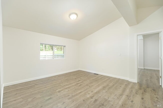 Building Photo - 3995 Roblar Rd