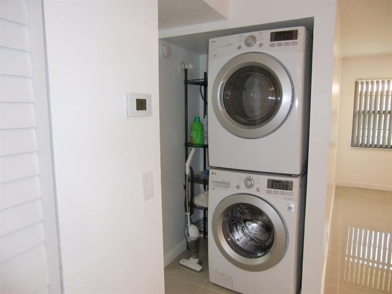 Building Photo - 3243 NW 104th Ave