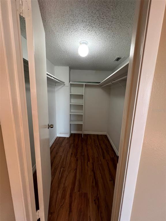 Building Photo - 618 Orange Dr