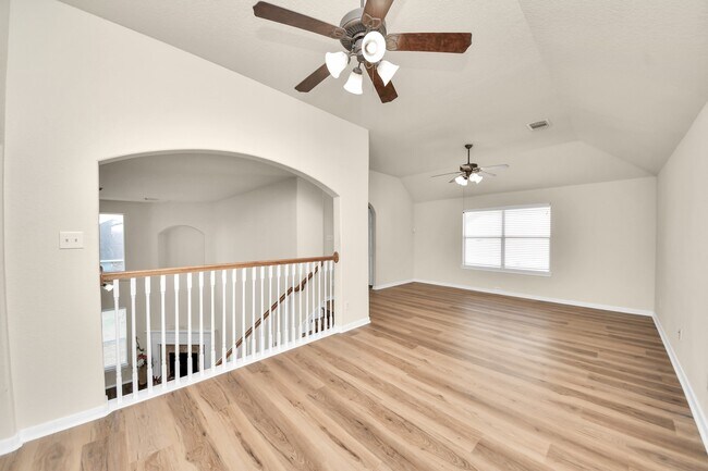 Building Photo - 8627 Sweet Pasture Dr