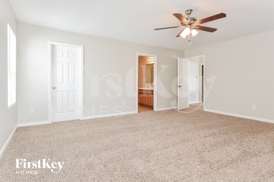 Building Photo - 3902 Edgewood Terrace Rd