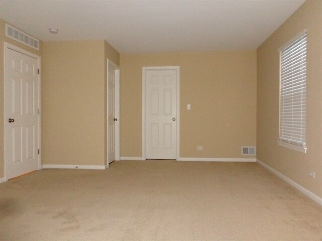 Building Photo - 863 Alpine Trail