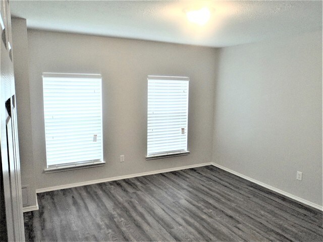 Building Photo - 14006 Honey Bee Ct