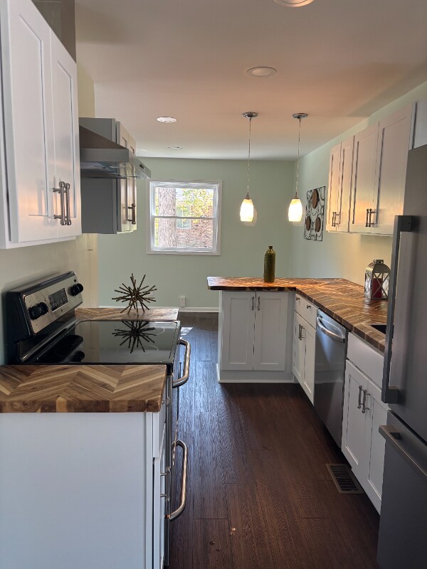 Building Photo - 1205 Crabtree Blvd