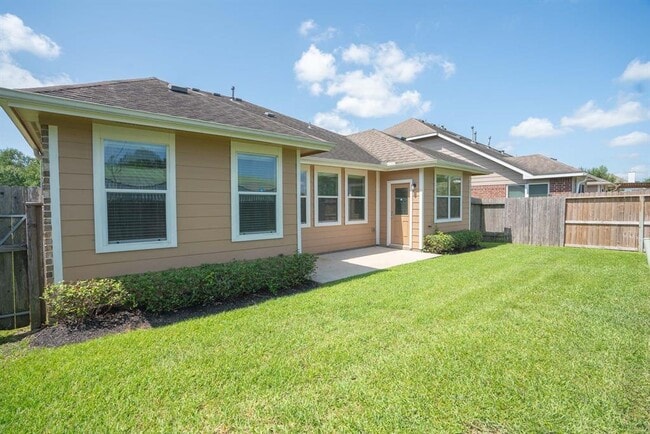 Building Photo - 21719 Tinsley Trails