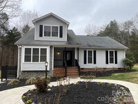 Building Photo - 11431 Howell Center Dr