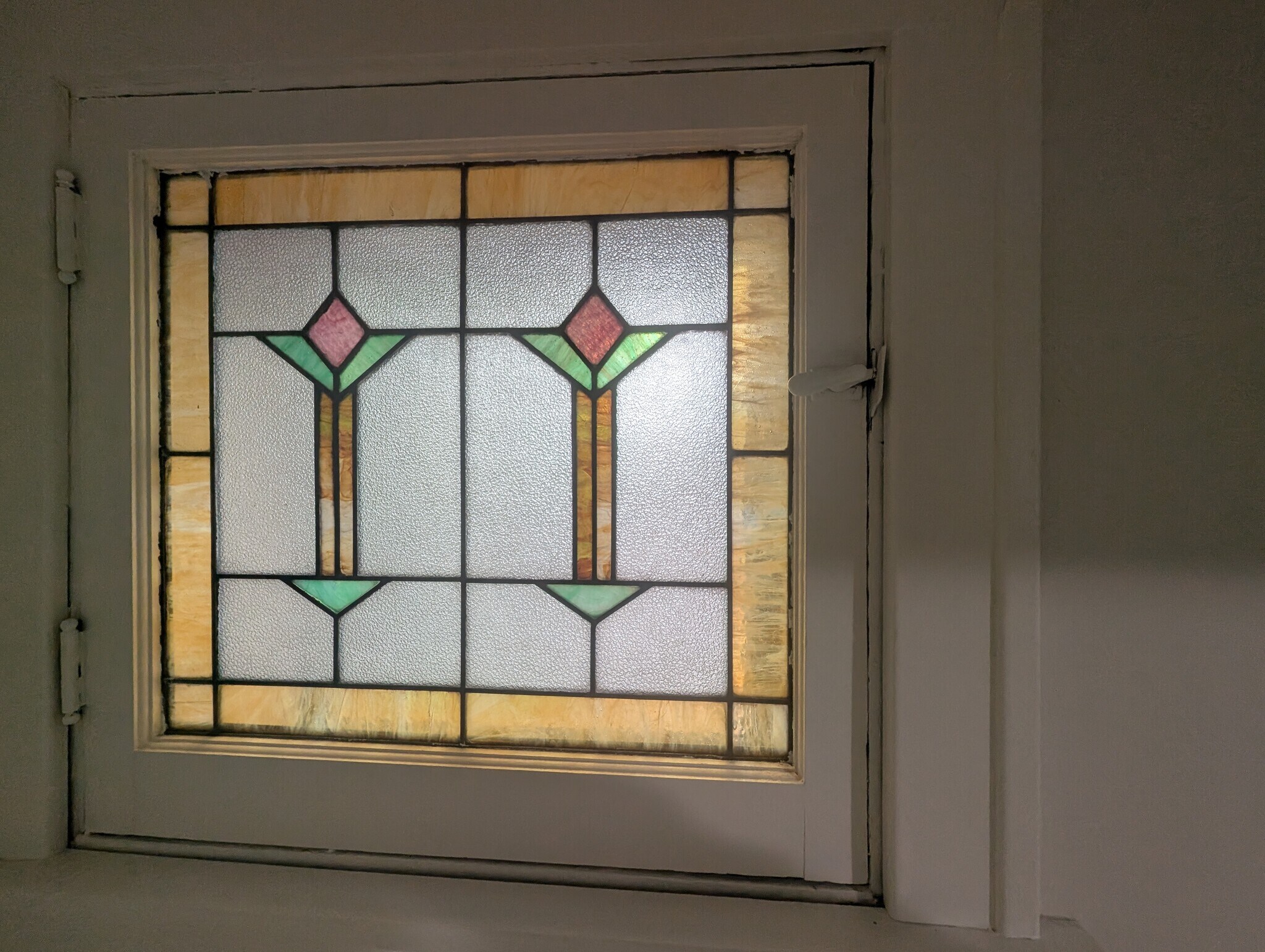 Building Photo - 5820 W Berteau Ave