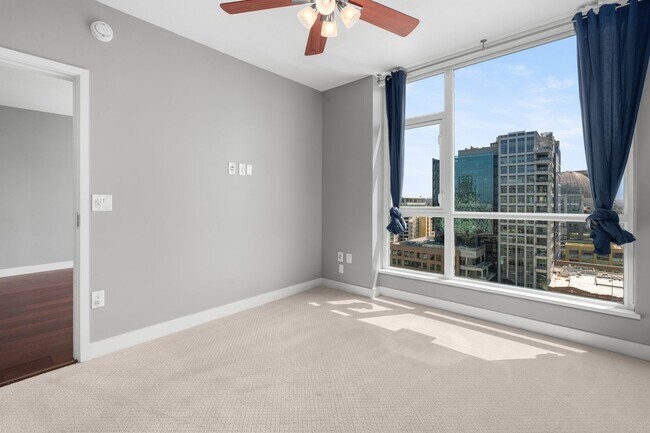 Building Photo - 325 Seventh Ave
