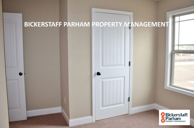 Building Photo - Welcome to Ft. Mitchell!! The Perfect Fami...
