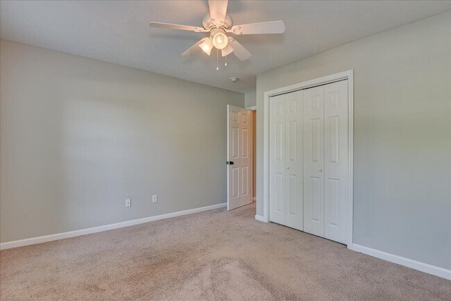 Building Photo - 1021 Mansford Ln