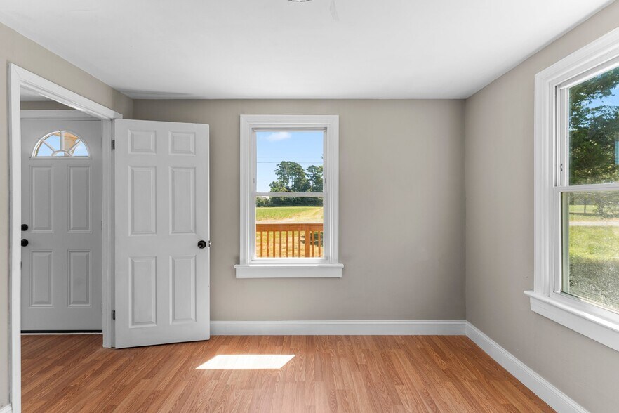 Building Photo - 2302 Lighthouse View Dr