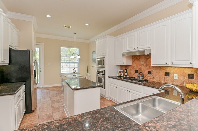 Building Photo - 1126 Sopris Dr