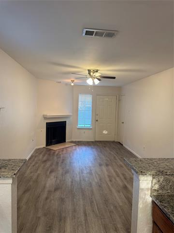 Building Photo - 500 Renee Dr