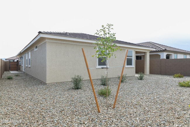 Building Photo - 17124 W Swayback Pass