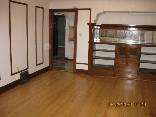 Building Photo - 1248 S 50th St