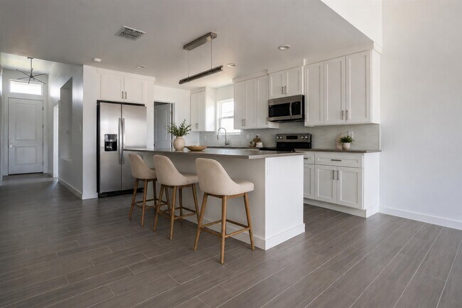 Building Photo - 9910 Caddo Lp