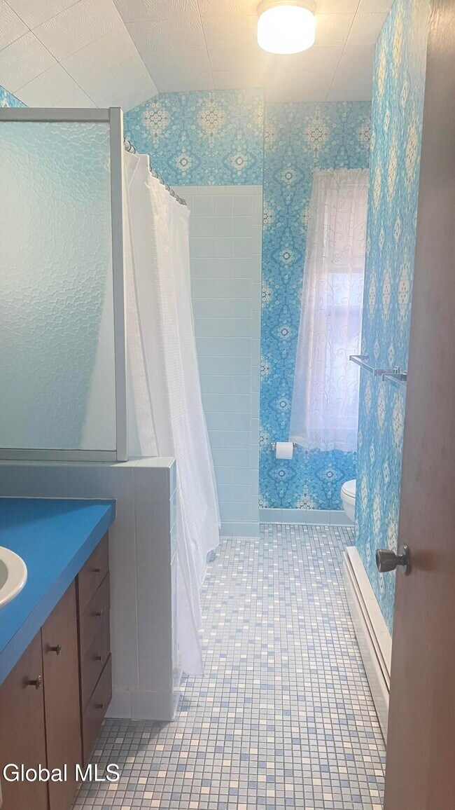 Building Photo - 1058 Washington Ave