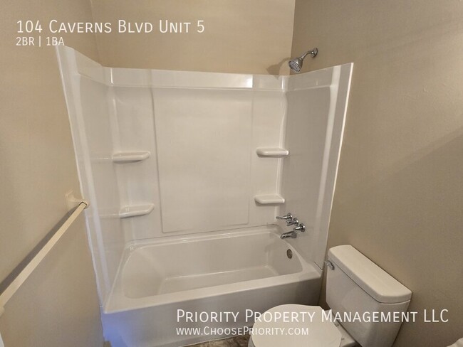 Building Photo - 2BR 1BA Townhome, Grottoes