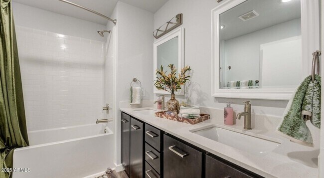 Building Photo - 45760 W Vlg Pkwy