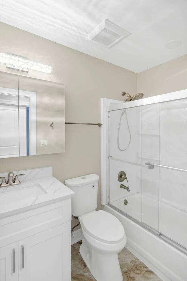 Building Photo - 350 Newgate Ct